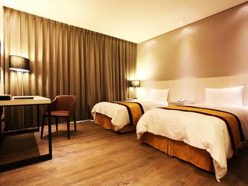 Sankaikan Hotel Puzi Bagian luar foto
